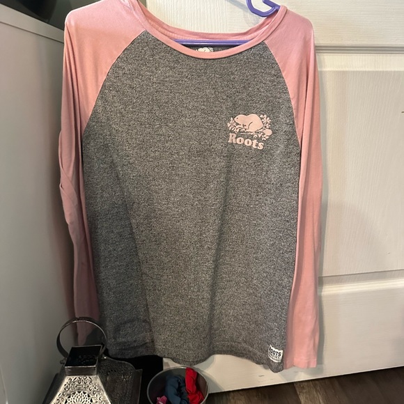 Roots long sleeve size large - Picture 1 of 2